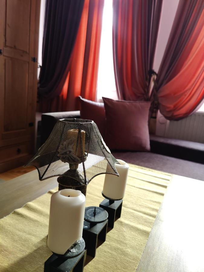 Castle Gate Hotel บราน ภายนอก รูปภาพ